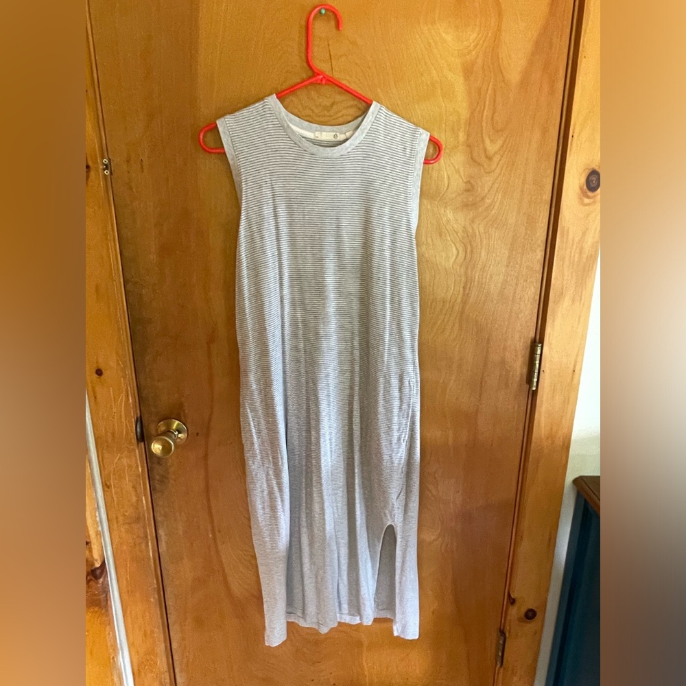 Tasc dress